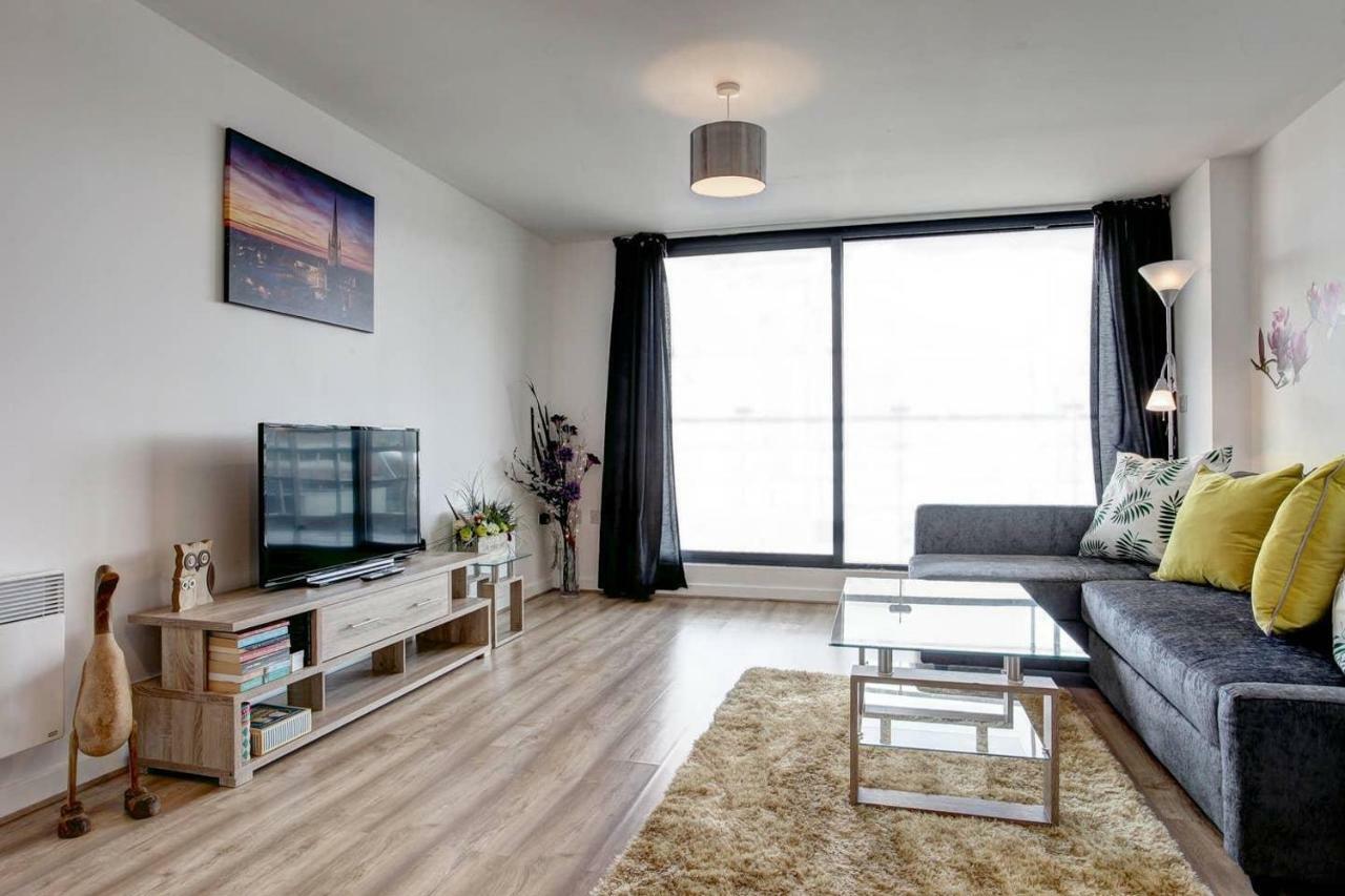 Newly Renovated Riverside Flat W/ Private Balcony Norwich Extérieur photo